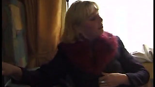 Blonde babe gets plowed in the car in a threesome