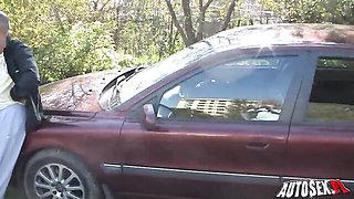 Mloda cipka movie with wild date from XES.PL