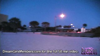 Model's public scene