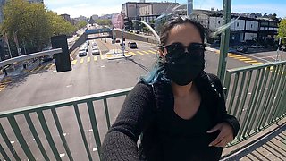 outdoor underboob reading