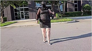 Bbw Ssbbw - Car Wash Attendant Cleaned My Car, And Jerking Off In My Panty In The Parking Lot