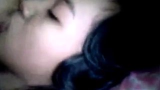 Beautiful Indonesian Babe Gives Blowjob