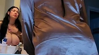 amateur vip ass masturbating on live webcam