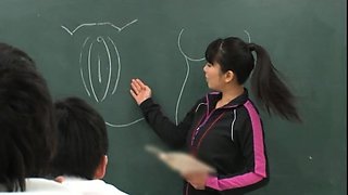 Petite asian college teen gf in dorm BAD SOUND