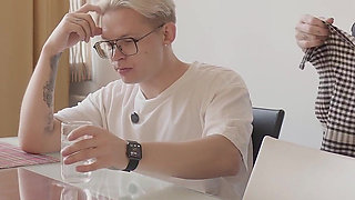 Step stepmom Shares Bed with Step stepson After Fight with Husband - Morning Creampie!