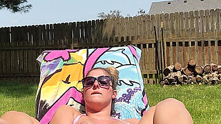 Hotwife Lexi Love Masturbates in the Yard While Neighbor Is Outside!