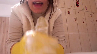 My Stepsister in Yellow Dishwashing Gloves Takes a Bath with a Dildo and Lots of White Foam and Soap