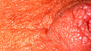 Huge Tits Get Rubberbands