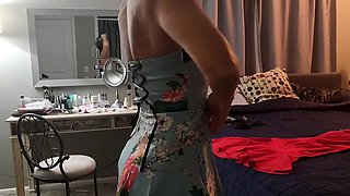 Young Amateur Girl Stripping and Masturbating Cam