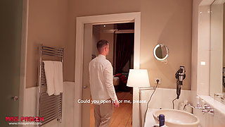 Cheating Wife Cheats On Her Husband With Hotel Waiter