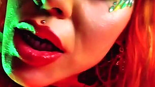 Ivy's Kiss Bloom of Ruin