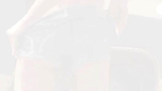 ThisIsGlamour Katie Ford Showing Off Her Precious Lady