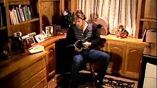 Kaittie Amateur Blonde Fingering Her Pussy