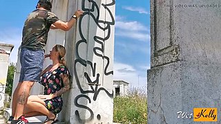 Wet Kelly Outdoor Public Sex - Amateur Blonde MILF Fucks in Park
