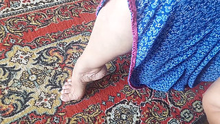 Selena's Close up Feet Posing and Blowjob Swallow