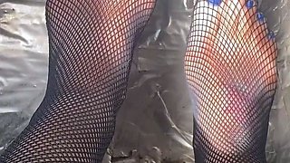 Linsey Dawn solo foot fetish