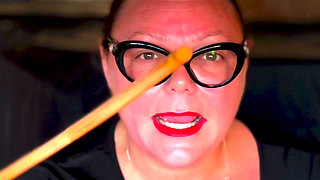 Dominatrix Mistress April - The Super Ball Event
