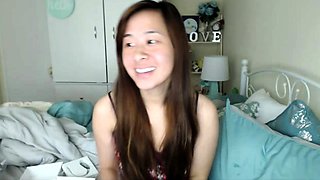 Japanese teen honey Rui Yazawa in pink toys h