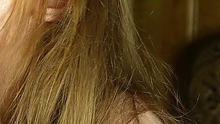 Quick Blowjob with Huge Dose of Cum in Mouth