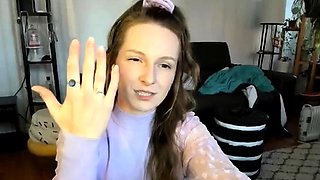 Live Recοrd Of Cαmgirl Reaching Her Tips Goal