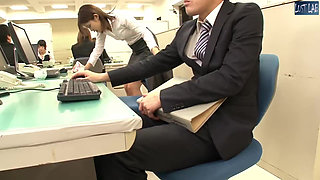Office Temptation - the Pantyless Coworker Suddenly Undresses Right Before His Eyes - Part1