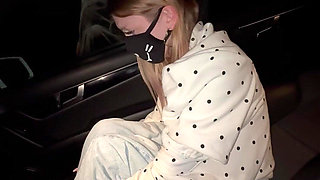 She Refused to Pay for a Taxi and Was Punished