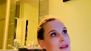 Webcam milf with breast milk live hardcore masturbate