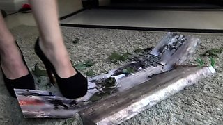 kristin has crushing fun