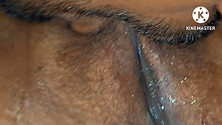 BHABHI'S JUICY AND HAIRY PUSSY LIPS SUCKING AND LICKING