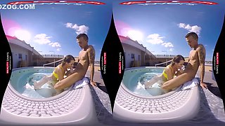 Carolines Hot Vr Outdoor Jacuzzi - Caroline Ardolino