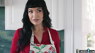MILF lets stepson to discover her pussy 2