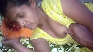 Desi Hot Girl Rukia Fucking Hard in Homemade Indian Sex Video