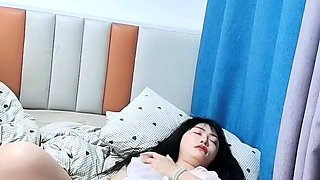 Amateur Asian Webcam Strip Masturbation