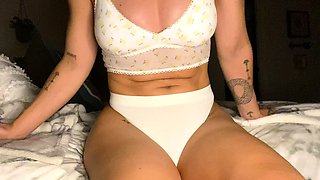 MILF blonde live toys webcam show in shower