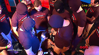 Asian Girl Deepthroats Outdoor and Lets Herself Be Anal Cumshot!