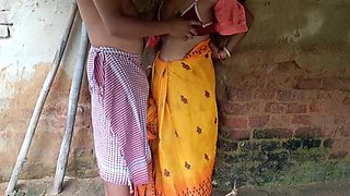 Sexy Indian Bhabhi Outdoor Doggystyle with Trilokinath - Big Boobs and Hard Fucking