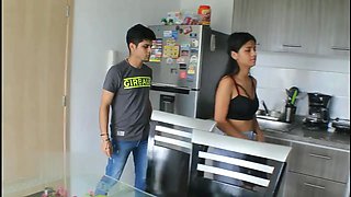I Love With My Hot Stepbrother - Porn in Spanish