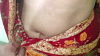 Tamil couple saree romance sitting in bed part 1