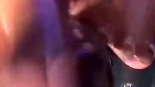Amateur preggo hoe toys her pussy close up in fetish solo
