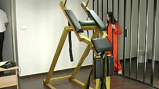 Katiegold Spanking Machine - Ass Whipping