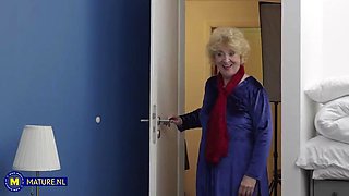 Aleya Sun Devours 72-Year-Old Stepmilf Norettas Big Butt in Facesitting Fren