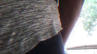 Bee's TS-clit Flashes While Twerking