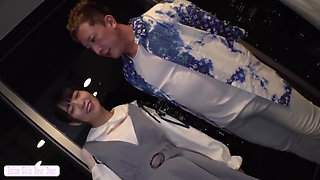 Former Idol-like Pure College Girl Reveals Bold Side, Exhibition Turns Into Erotic Surprise 1st