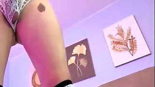 Brunette Tranny jerking in hard dick in solo Webcam