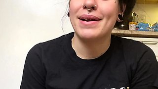 Amateur blondie solo anal masturbation