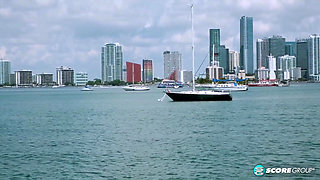 Ocean-sprayed Dylan Vox