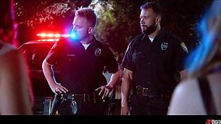 Codi Vore's Wild Blonde Passion Explodes in Outdoor Heat