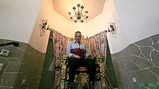 Monika Schmidt Burger Crushing Giantess Spitting Boot Worship