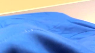 compartimos cama y follamos duro