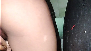 Hidden in the bathroom she masturbates